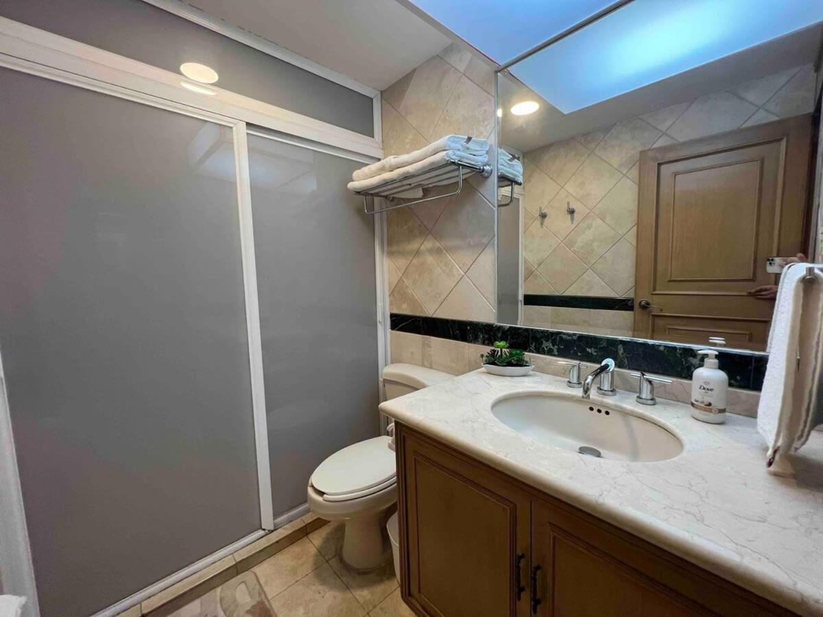 Spacious Polanco With Patio Ideal For Groups Сasa de vacaciones
